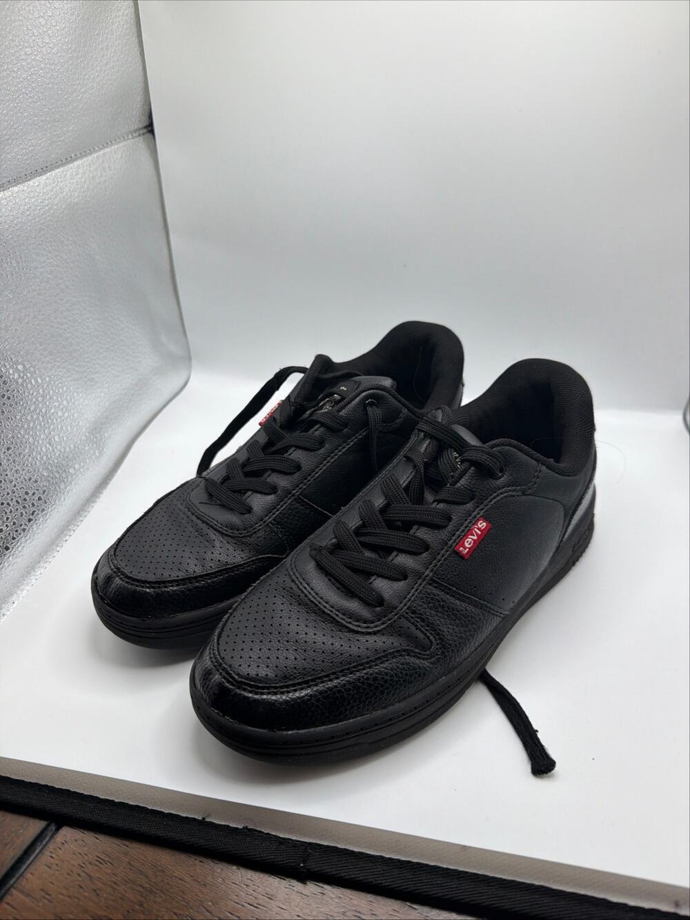 Levi Strauss Black Synthetic Leather Lace Up Sneaker Kids Size US 5M